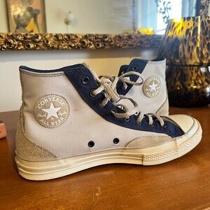 RARE Chuck Taylor Court Shoes (Size 10)